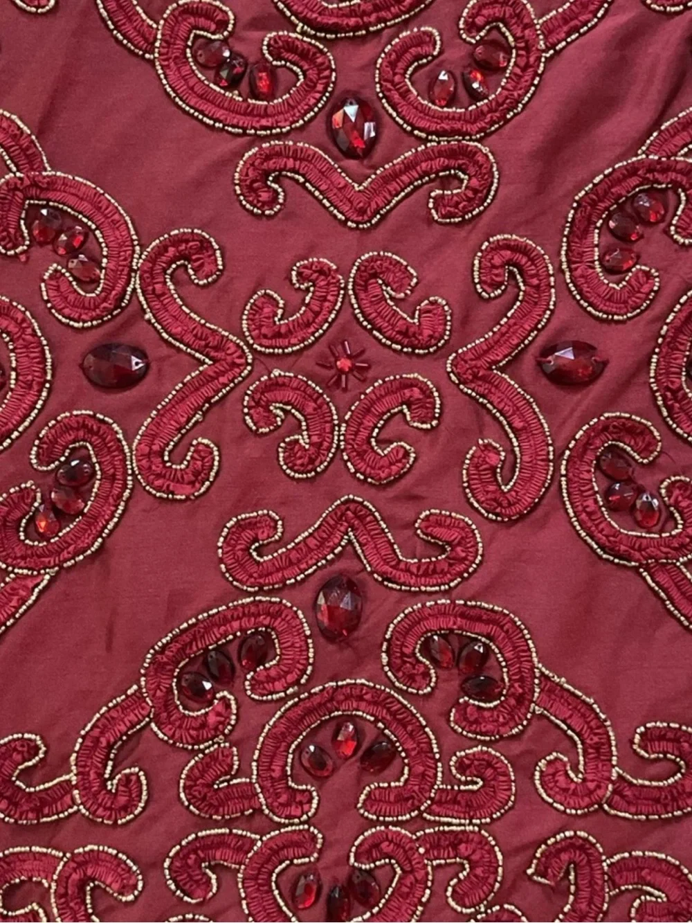 Kim Seybert Regent Beaded Table Runner 14x72 Red Gold Christmas